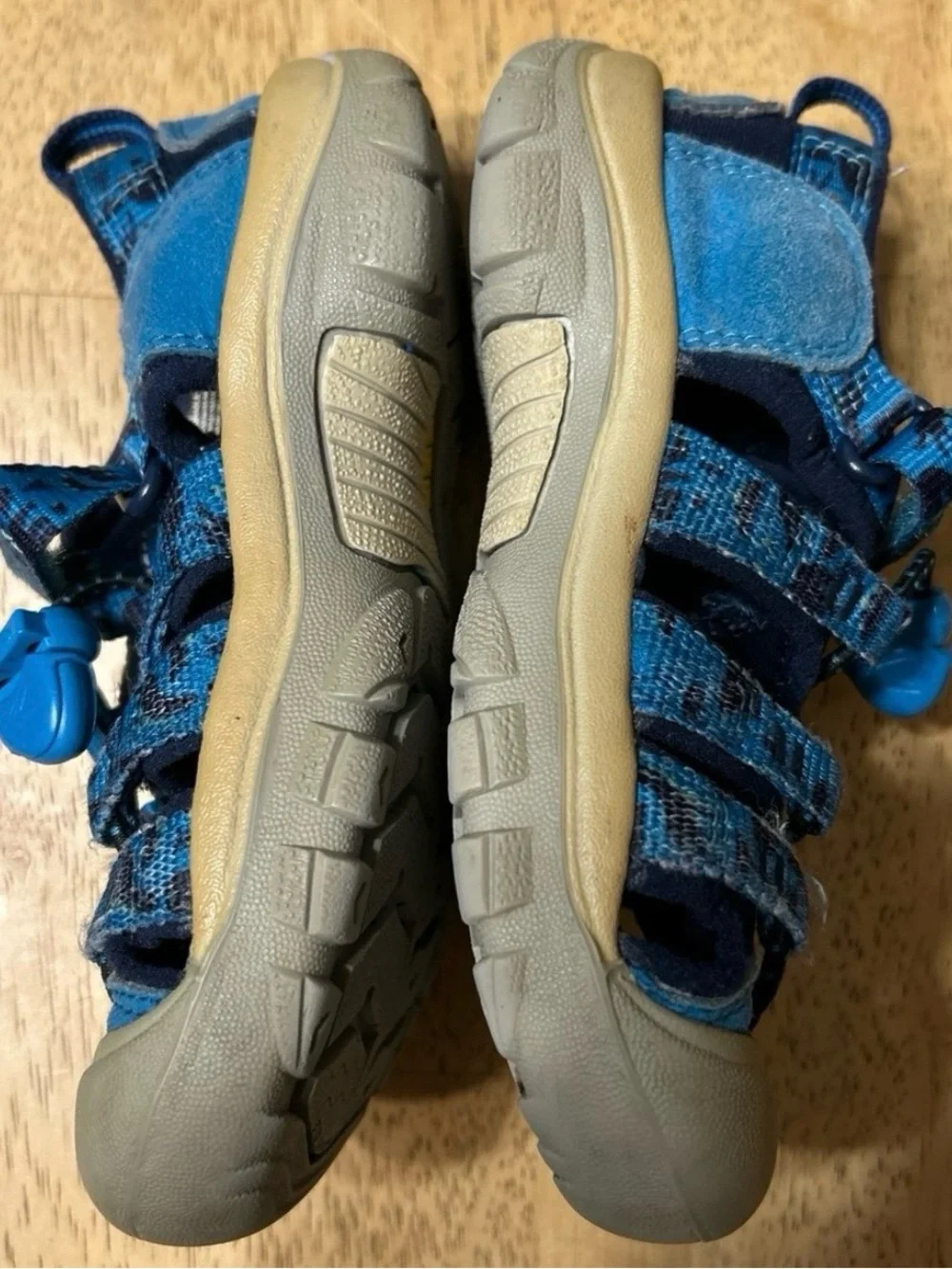 Keen Sandals for Boys, Size 10, color Blue, Gently Used.